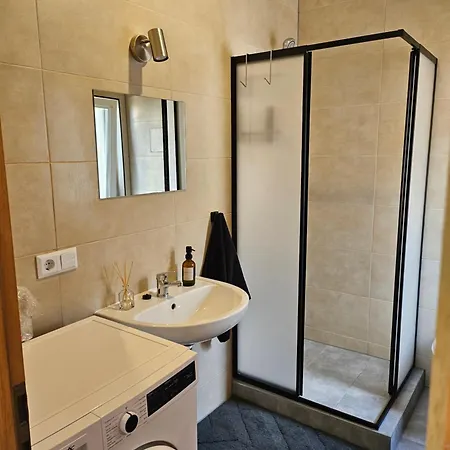 Ganze - To Rent * Hohenstein-Ernstthal