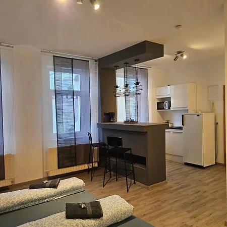 Ganze - To Rent Apartamento *